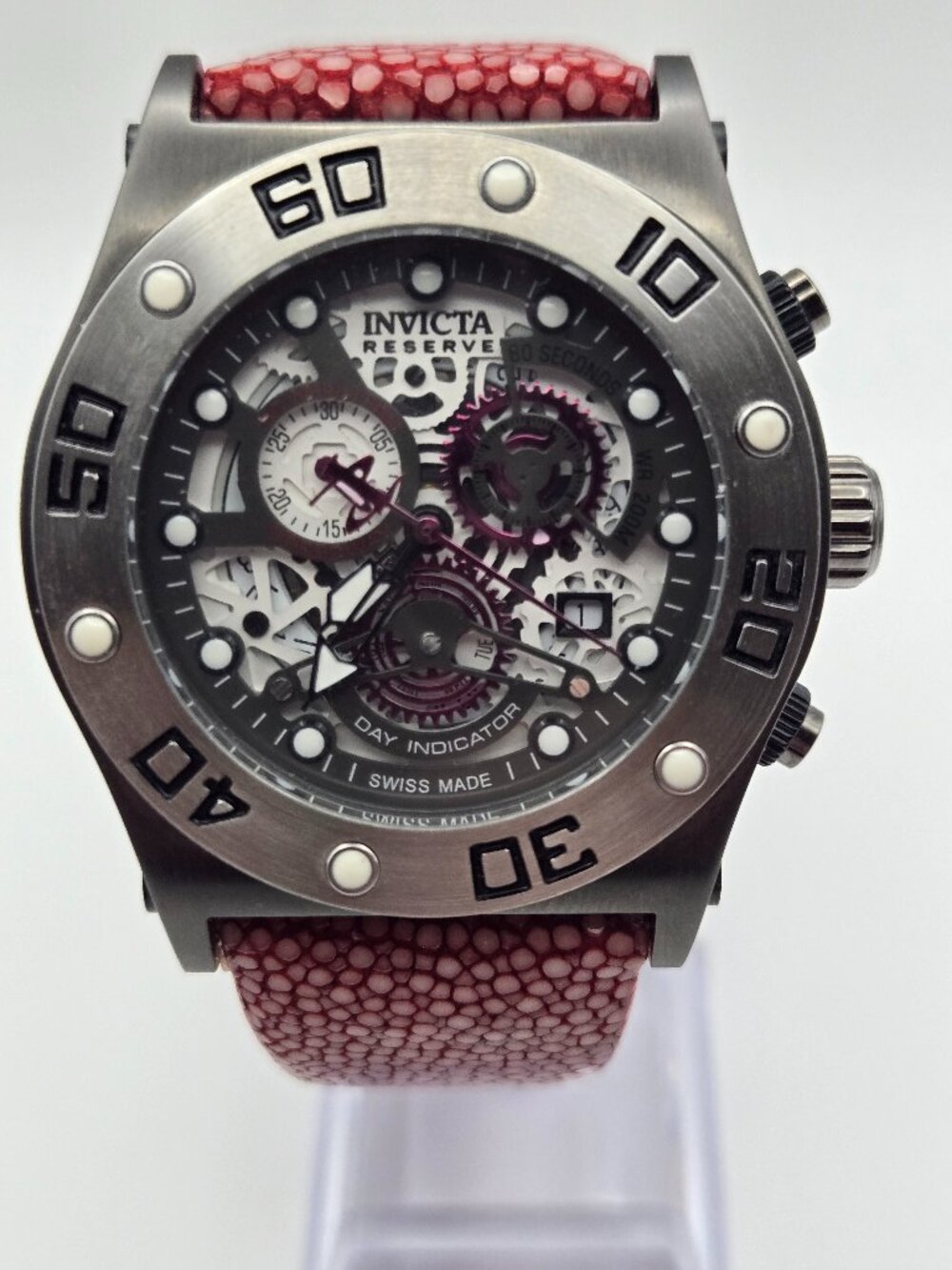 Rare & Unique Men's Swiss Chromograph with red Stingray band Invicta (17672)